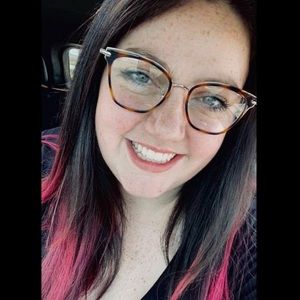 Meet your Posher, Torri